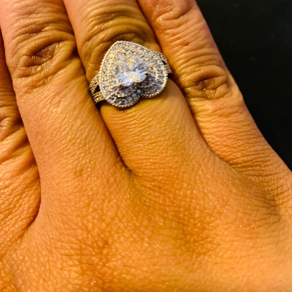 Heart Ring - Picture 3 of 4